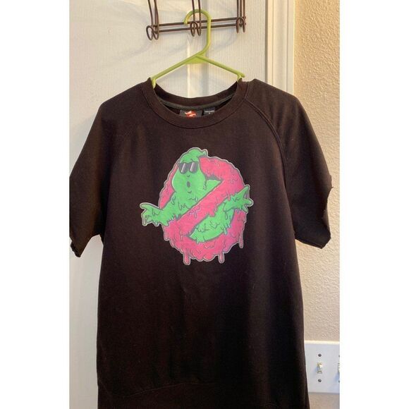 'GHOSTBUSTERS' Graphic Men's T/S--Size 'Large' Short Sleeve - Picture 1 of 6